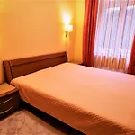 U Tri Jehnatek Apartmán